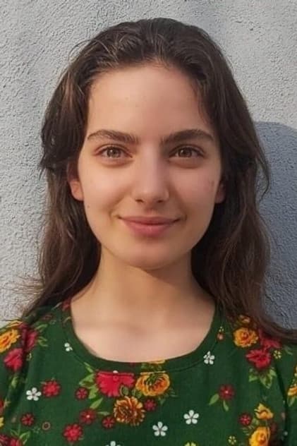 Ava Yaman