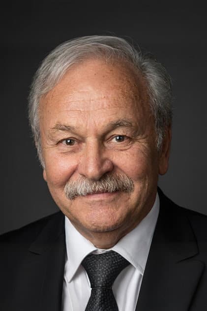 Kamil Sönmez
