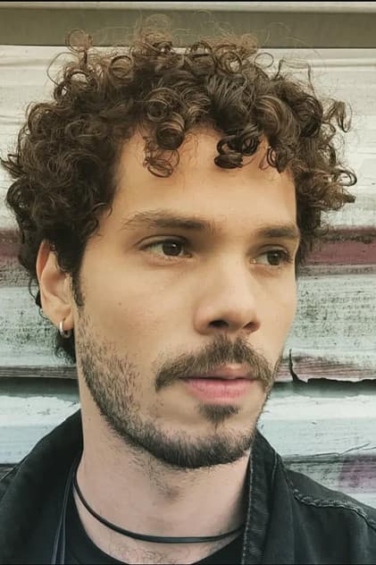 Liev Carlos