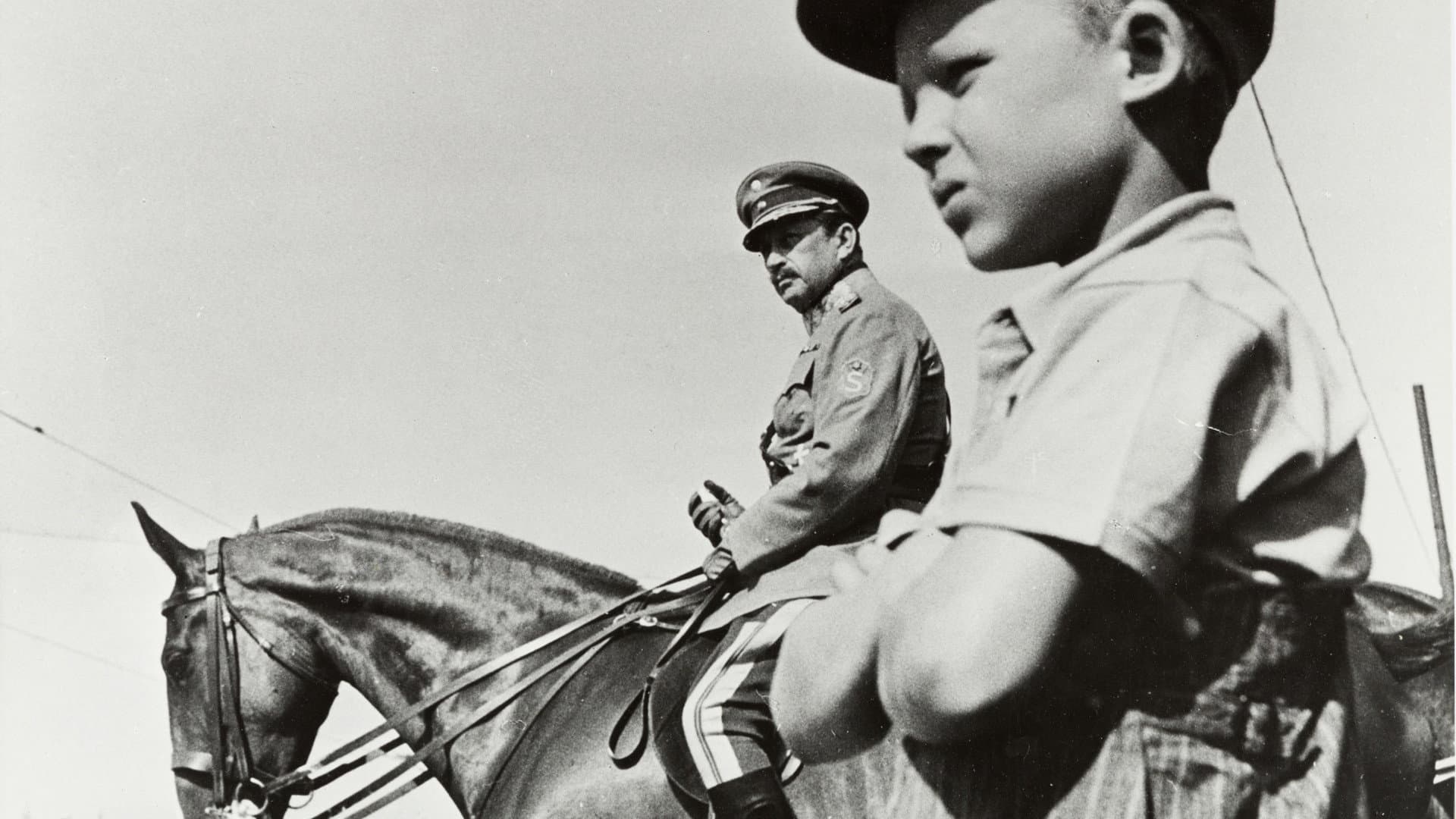 Julius Chávez