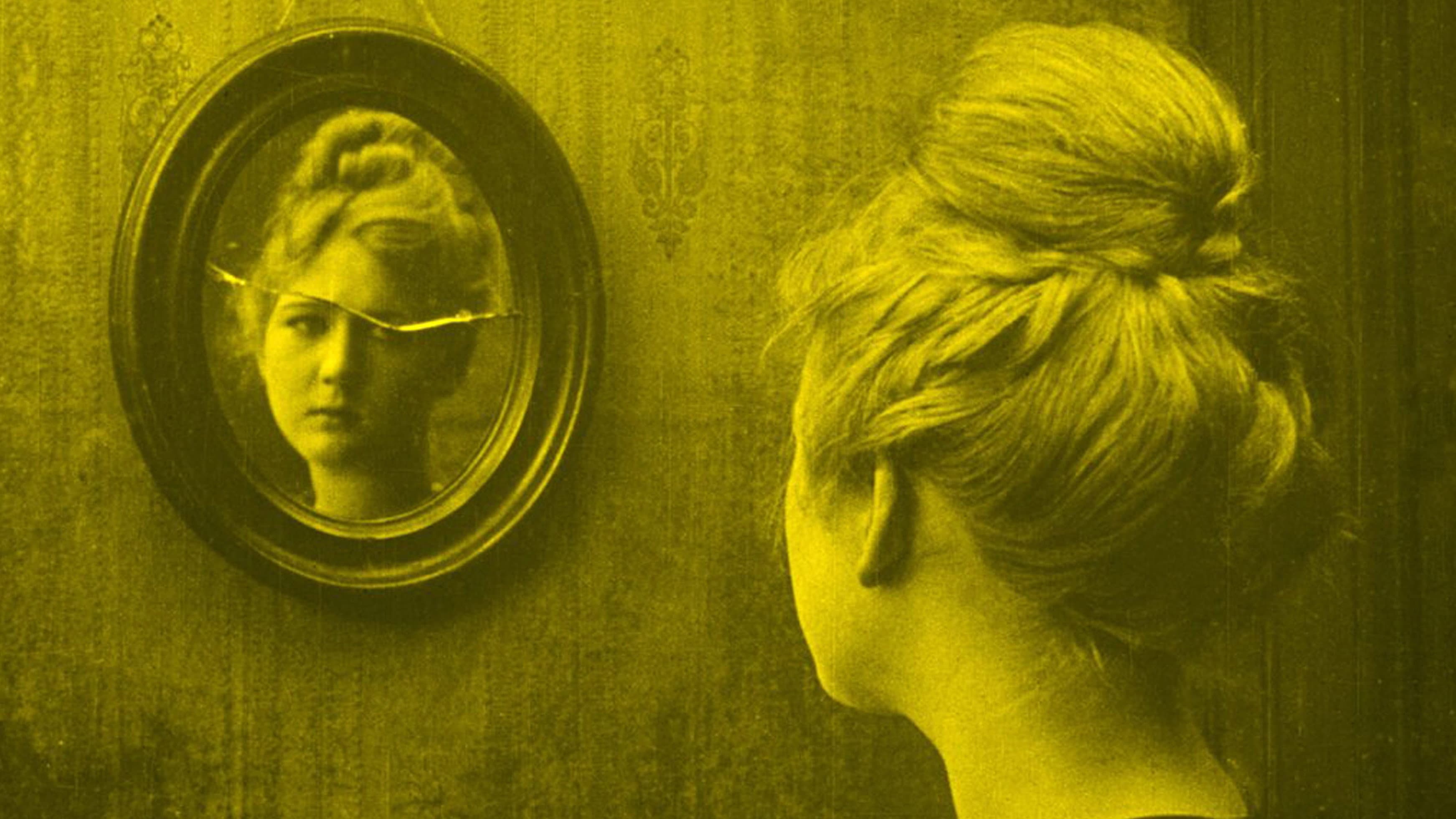 Violet Schram
